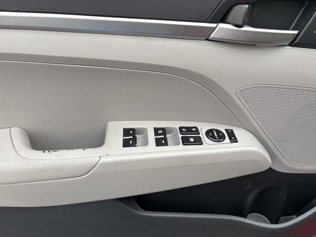 Hyundai Elantra SE 2019