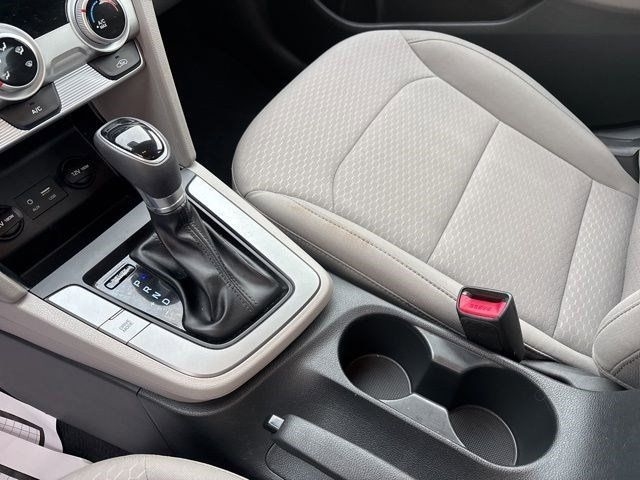 Hyundai Elantra SE 2019