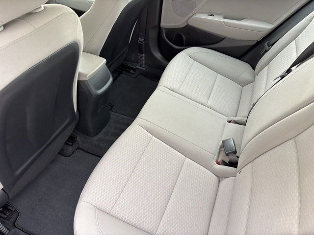 Hyundai Elantra SE 2019