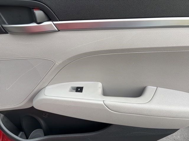 Hyundai Elantra SE 2019