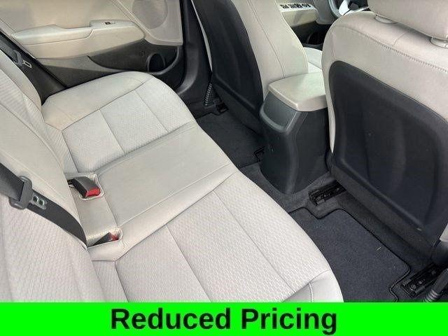 Hyundai Elantra SE 2019