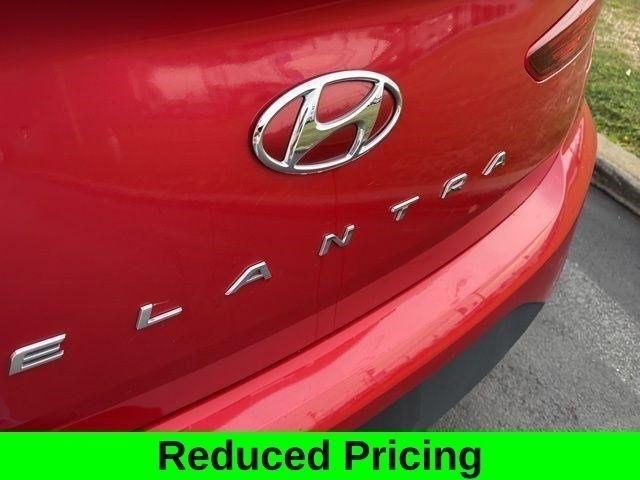 Hyundai Elantra SE 2019