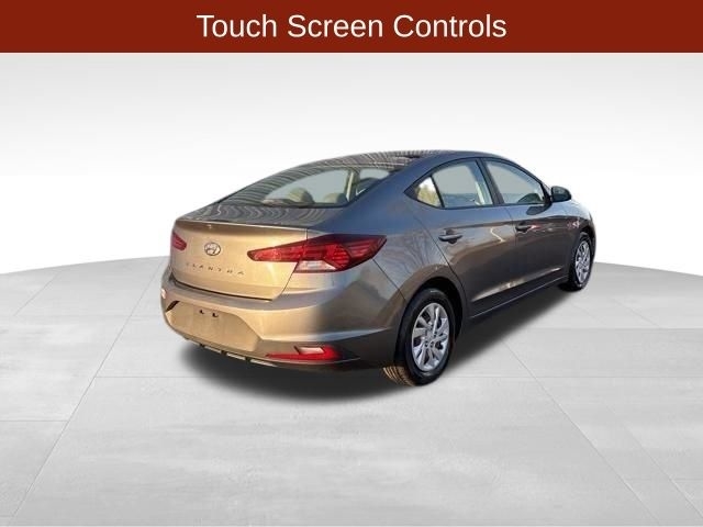 Hyundai Elantra SE 2019