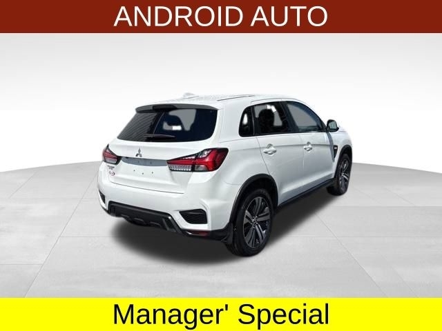 Mitsubishi Outlander Sport  2020