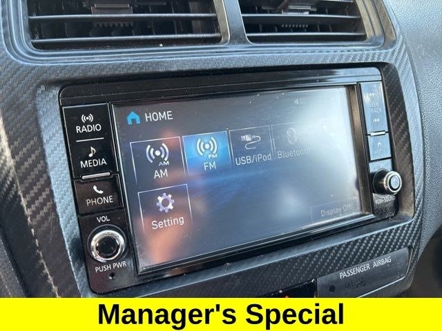 Mitsubishi Outlander Sport  2020