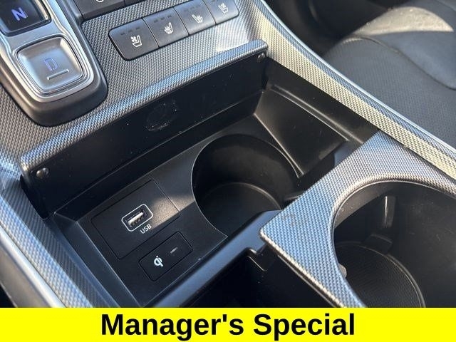 Hyundai Santa Fe Limited AWD 2023