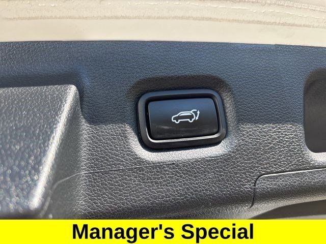 Hyundai Santa Fe Limited AWD 2023