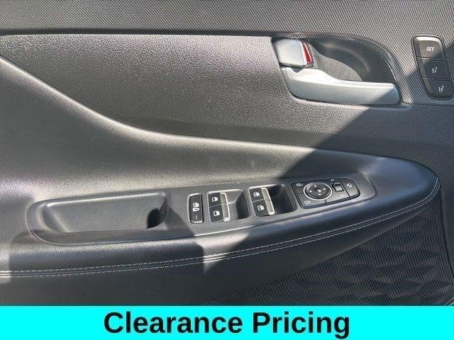 Hyundai Santa Fe Limited AWD 2023