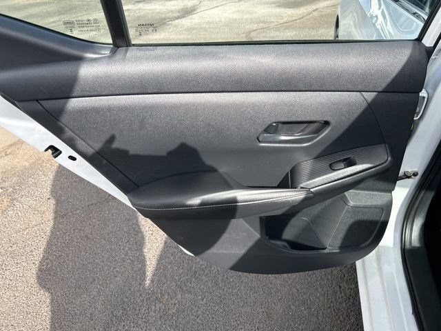 Nissan Sentra S 2024