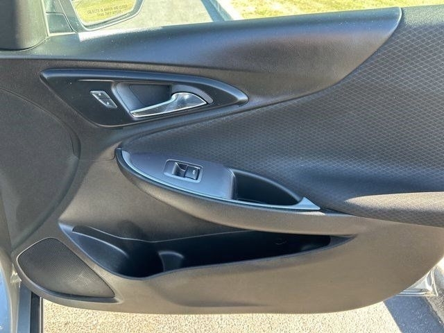 Chevrolet Malibu  2023