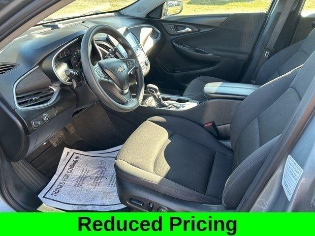 Chevrolet Malibu  2023