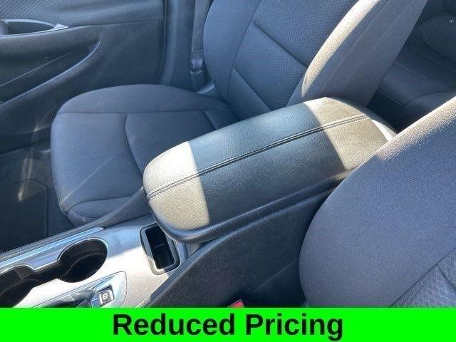 Chevrolet Malibu  2023