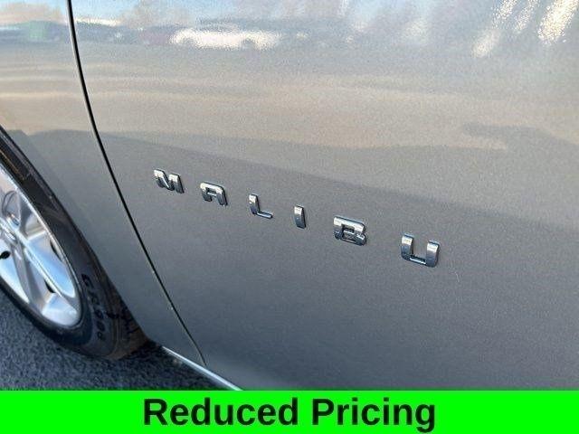 Chevrolet Malibu  2023