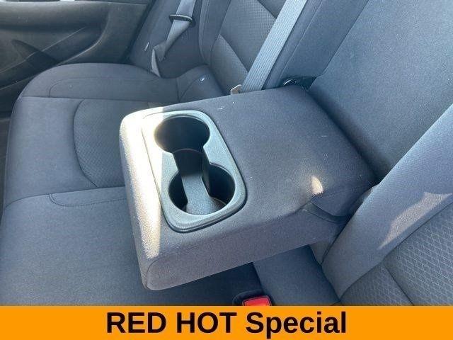 Chevrolet Malibu  2023