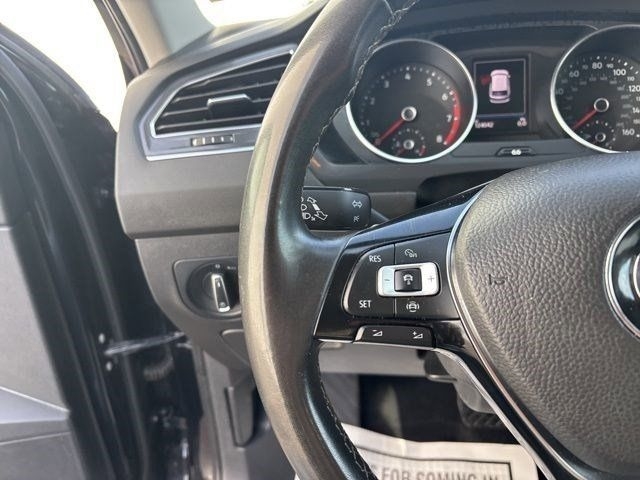 Volkswagen Tiguan  2021