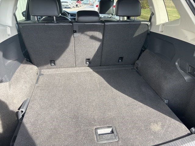 Volkswagen Tiguan  2021