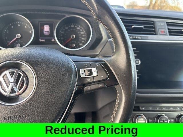 Volkswagen Tiguan  2021