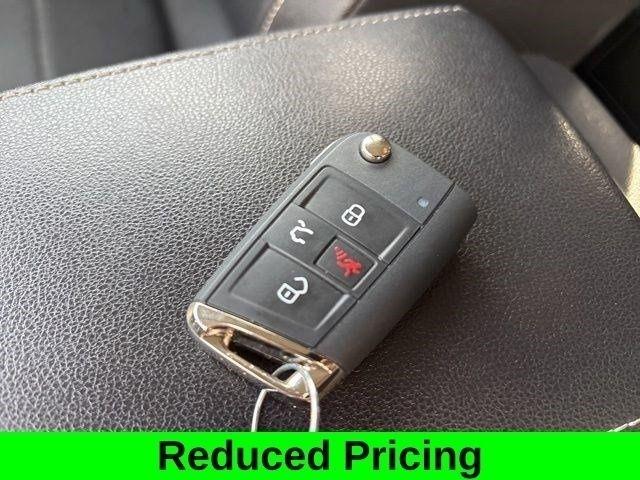 Volkswagen Tiguan  2021