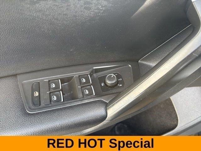 Volkswagen Tiguan  2021