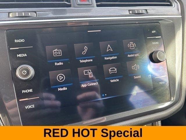 Volkswagen Tiguan  2021