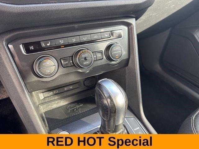 Volkswagen Tiguan  2021