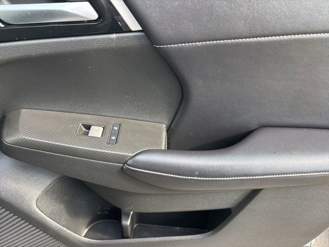 Mitsubishi Outlander SE 2024