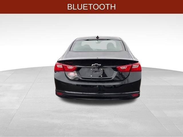 Chevrolet Malibu  2023