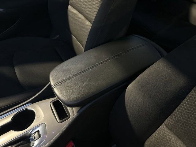 Chevrolet Malibu  2025