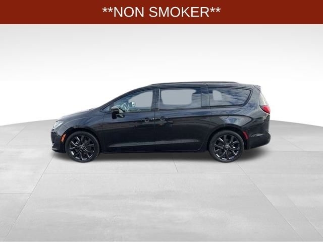 Chrysler Pacifica Limited 2019