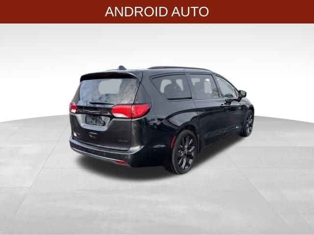 Chrysler Pacifica Limited 2019