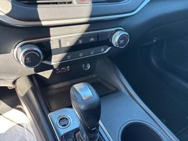 Nissan Altima 2.5 SR 2020