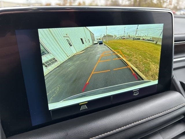 Chevrolet Suburban Premier 2023