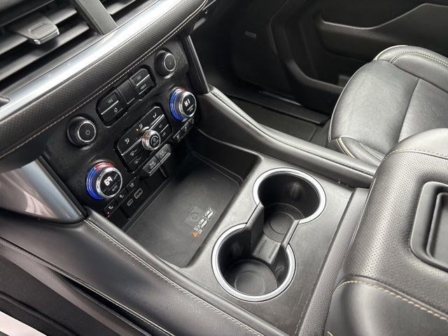 Chevrolet Suburban Premier 2023