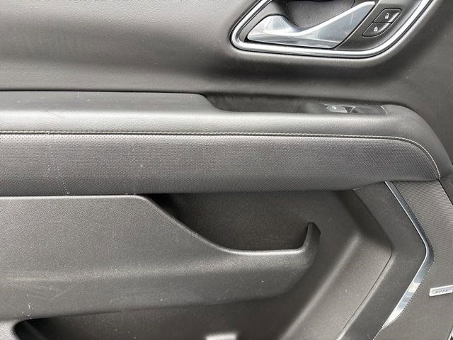 Chevrolet Suburban Premier 2023