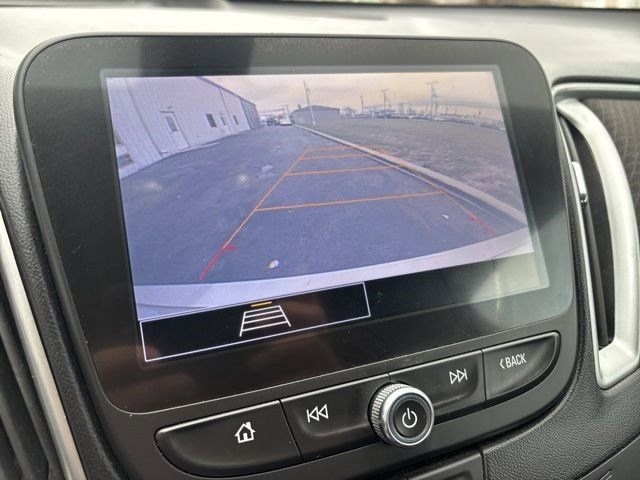 Chevrolet Malibu  2022