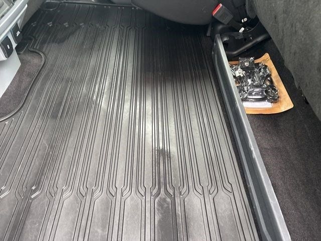 Ford F-150 XLT SuperCrew 4WD 2023