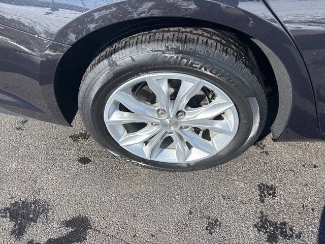 Chevrolet Malibu  2023