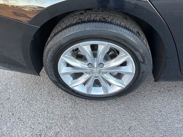 Chevrolet Malibu  2023