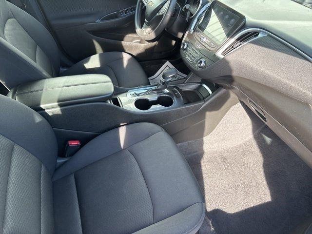 Chevrolet Malibu  2023