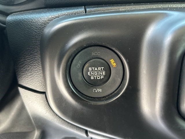 Jeep Wrangler Unlimited Sahara 4WD 2018