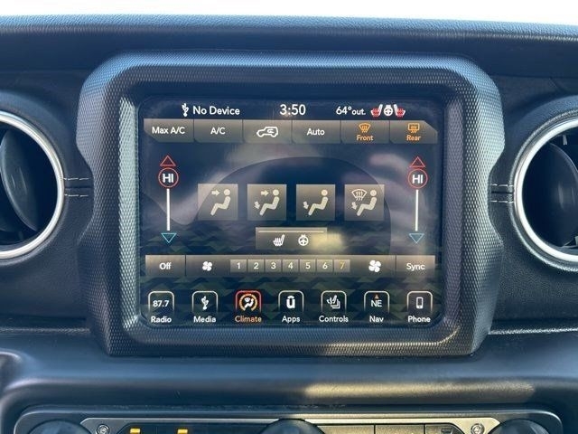 Jeep Wrangler Unlimited Sahara 4WD 2018