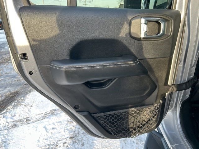 Jeep Wrangler Unlimited Sahara 4WD 2018