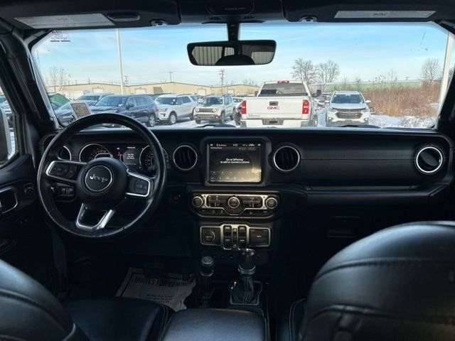 Jeep Wrangler Unlimited Sahara 4WD 2018