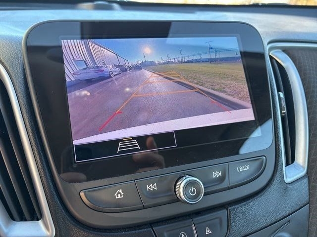 Chevrolet Malibu  2023