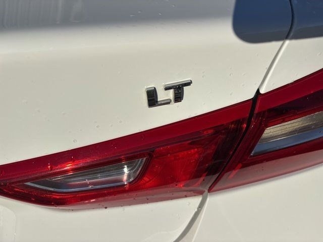 Chevrolet Malibu  2023