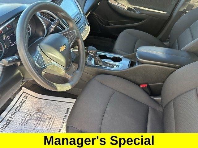 Chevrolet Malibu  2023