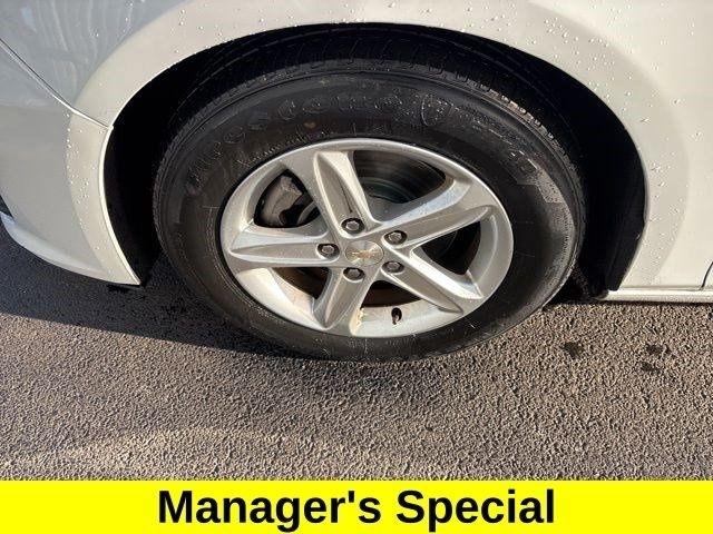 Chevrolet Malibu  2023