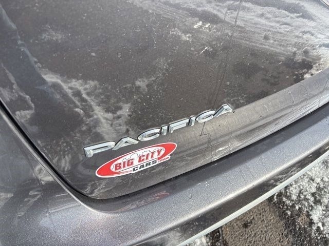 Chrysler Pacifica Touring 2022