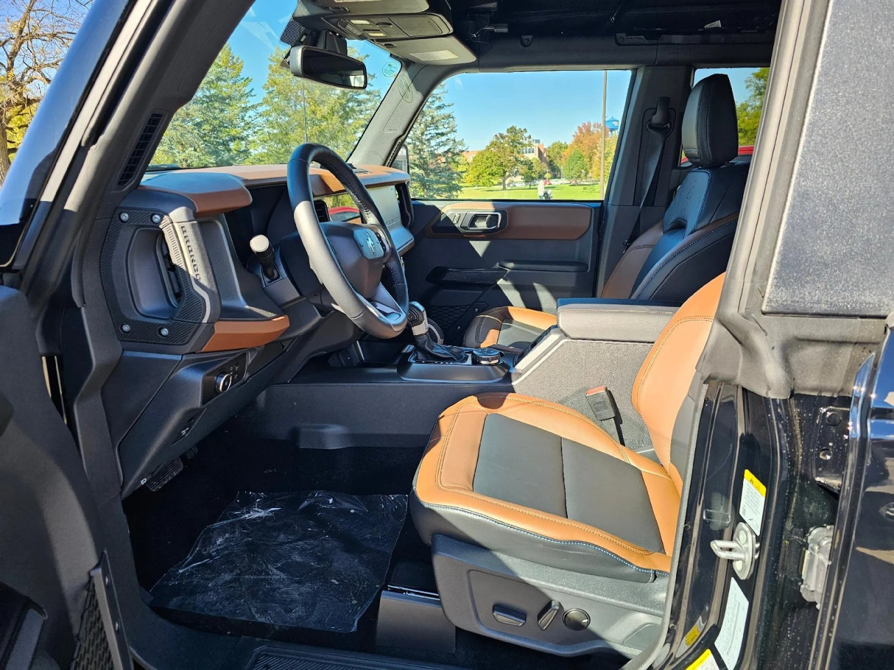 Ford Bronco Outer Banks 4-Door 2024