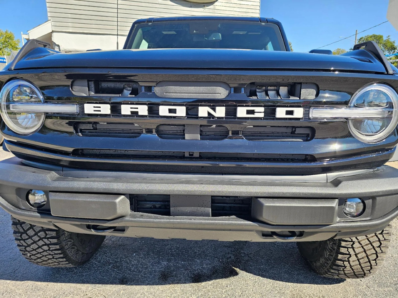 Ford Bronco Outer Banks 4-Door 2024